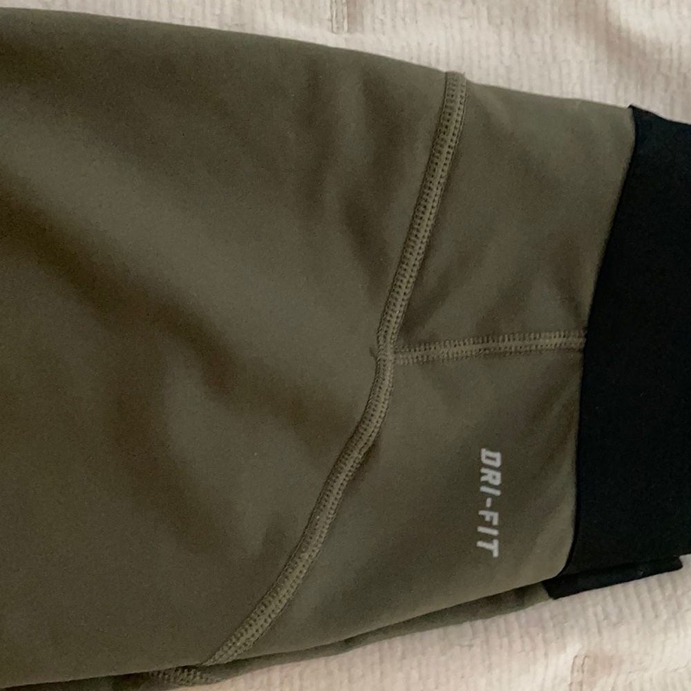 NIKE PRO DRI FIT LEGGINGS